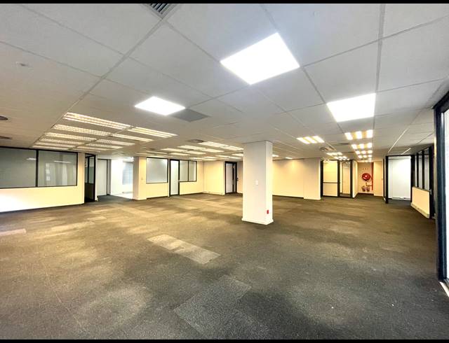 392M² OFFICE TO LET IN UMHLANGA RIDGE